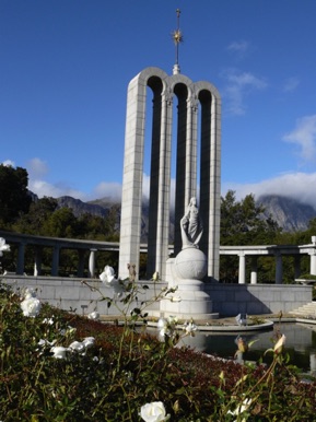 Monument Huguenot